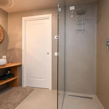 Luxury Modern By The * Salò