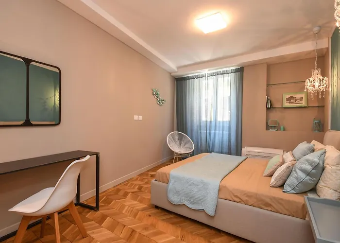 Luxury Modern By The Salò