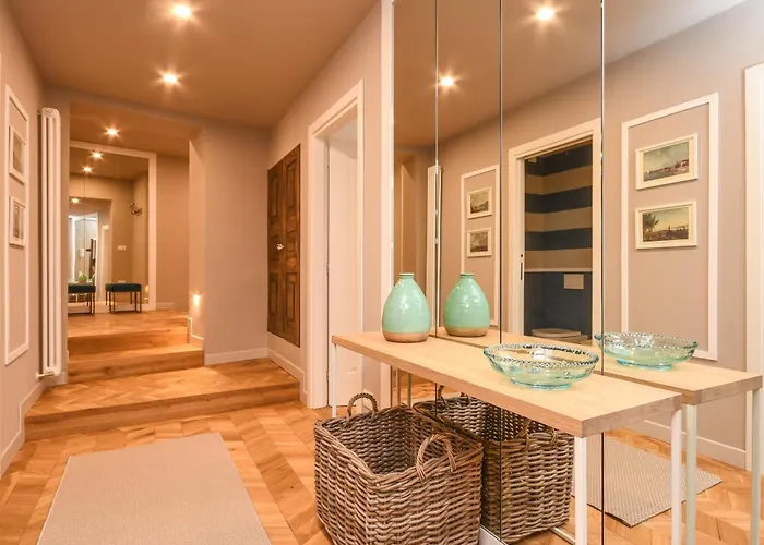 Apartament Luxury Modern By The Salò