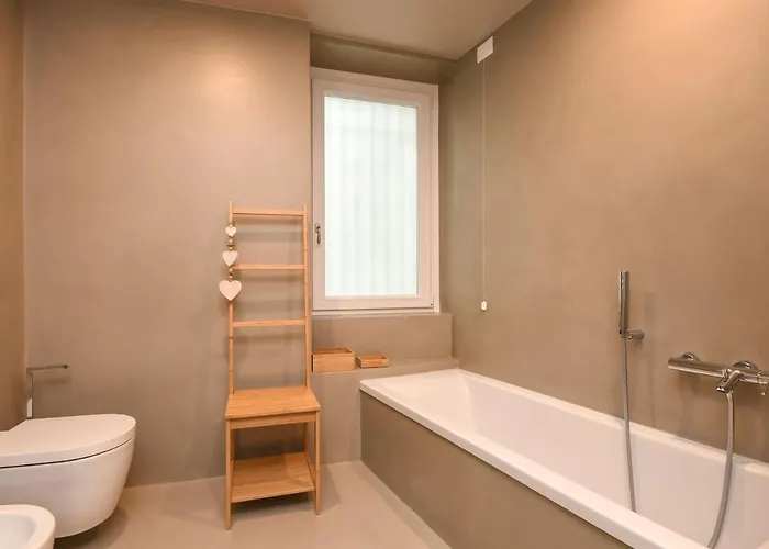 Luxury Modern By The * Salò