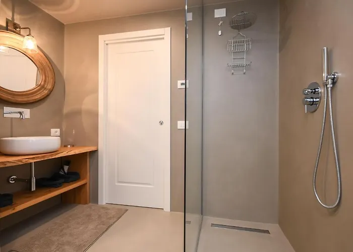 Luxury Modern By The * Salò