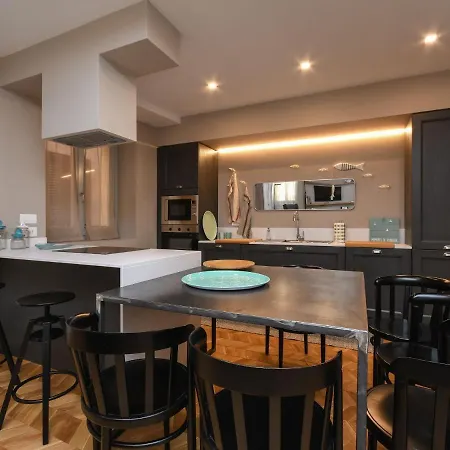 Luxury Modern By The * Salò